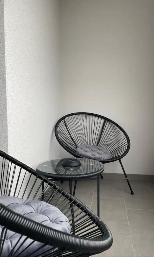 Apartamente Cu Un Dormitor Тімішоара Екстер'єр фото
